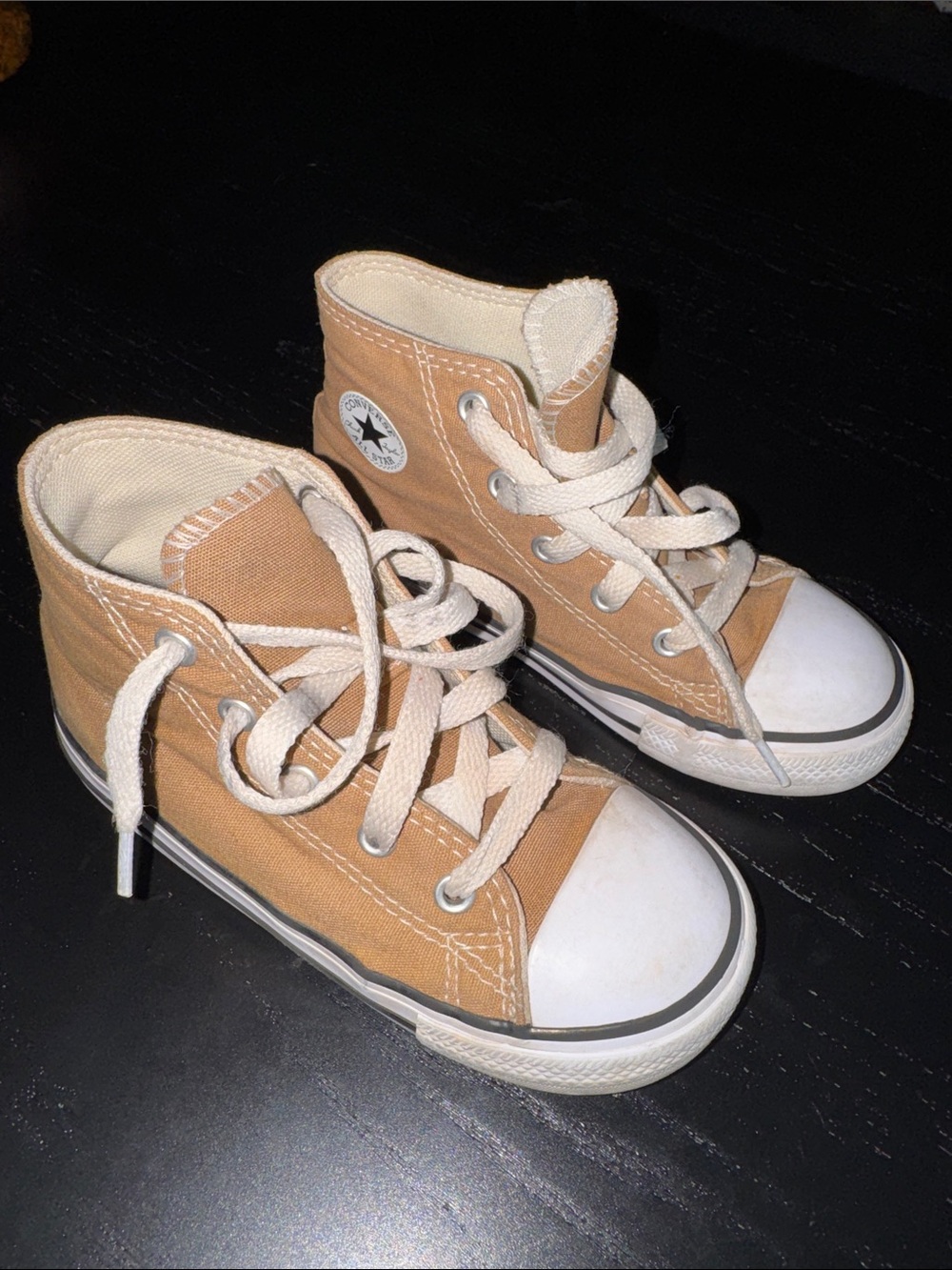 Tan Converse - size 10